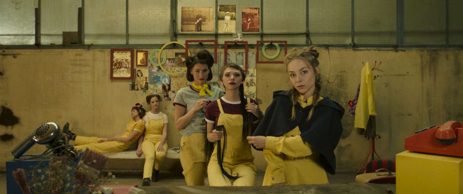 The Secret of Pin-Up Island